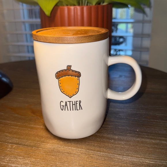 Rae Dunn Gather Thanksgiving Ceramic Mug Acorn Wooden Top Maple Leaf Embossed - Picture 2 of 8